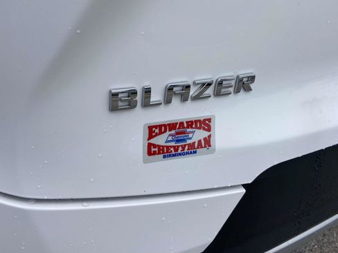 Certified 2025 Chevrolet Blazer LT image 30