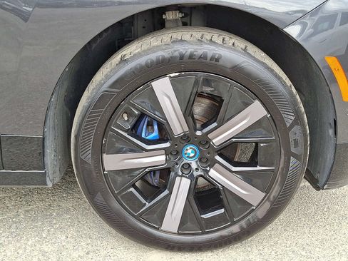 Certified 2024 BMW iX xDrive50 w/ Sport Package AWD/4WD image 8
