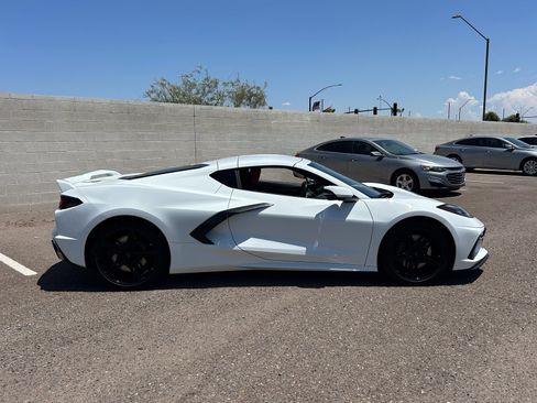Used 2023 Chevrolet Corvette Stingray Coupe w/ Z51 Performance Package RWD image 5