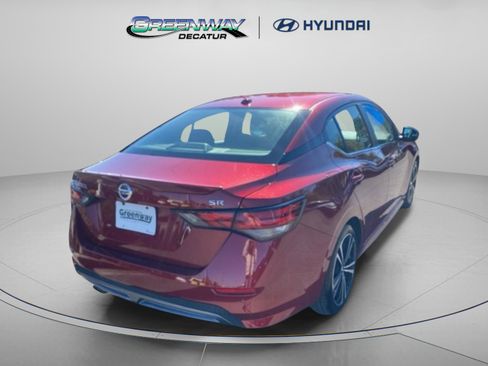 Used 2022 Nissan Sentra SR w/ Electronics Package image 6