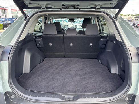 Certified 2021 Toyota RAV4 XLE w/ Convenience Package FWD image 7