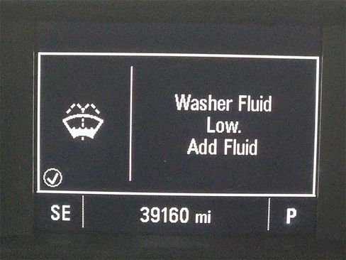 Used 2021 Chevrolet Silverado 1500 Custom image 18