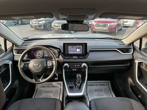 Used 2019 Toyota RAV4 LE w/ All Weather Liner Package AWD/4WD image 20