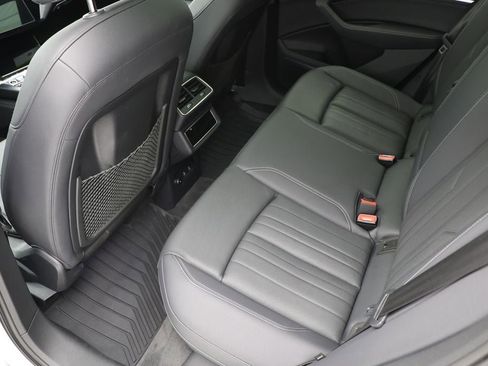 Used 2023 Audi e-tron Premium Plus w/ Premium Plus Package image 10