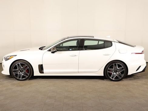 Used 2023 Kia Stinger GT2 image 21