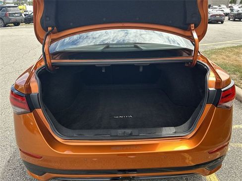 Certified 2024 Nissan Sentra SR w/ SR Premium Package image 27