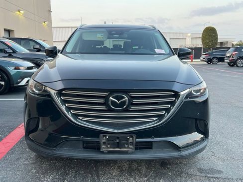 Used 2018 MAZDA CX-9 Touring w/ Touring Premium Package FWD image 2