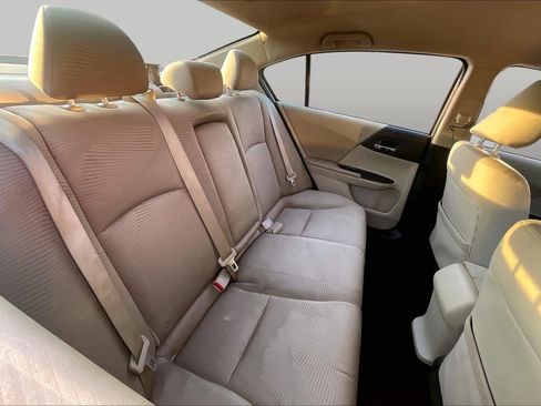 Used 2014 Honda Accord LX image 19