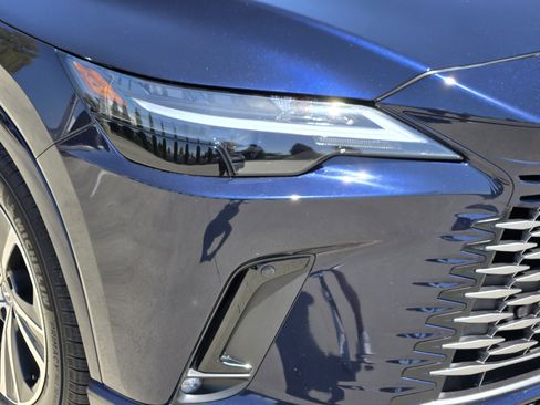 Used 2024 Lexus RX 350 Premium w/ Accessory Package (Z1) FWD image 33