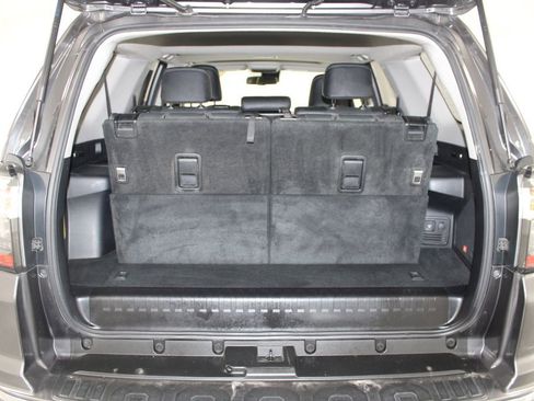 Used 2022 Toyota 4Runner Limited image 17