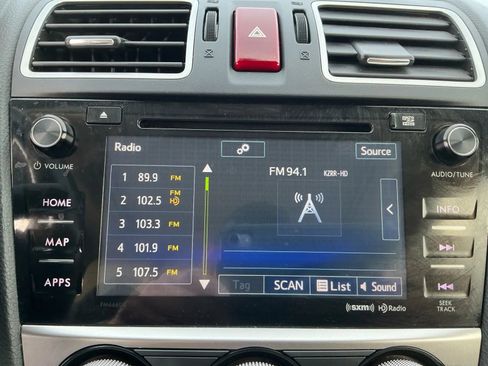 Used 2017 Subaru Crosstrek 2.0i Limited image 27