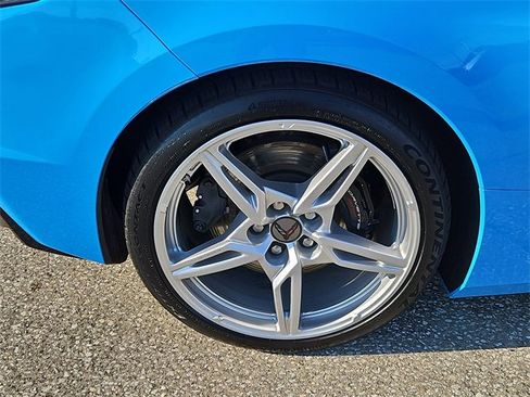 Used 2022 Chevrolet Corvette Stingray Preferred Cpe w/ Z51 Performance Package image 5
