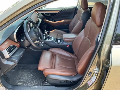 Used 2020 Subaru Outback Touring w/ Popular Package #2 AWD/4WD image 14