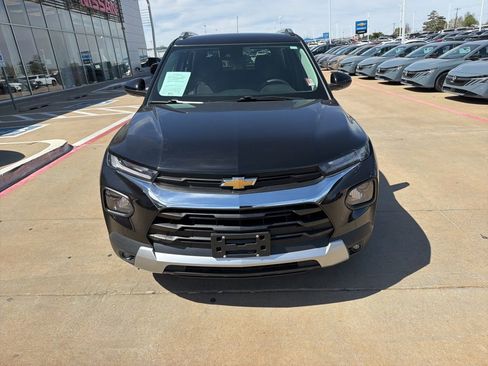 Used 2023 Chevrolet TrailBlazer LT w/ Convenience Package image 8