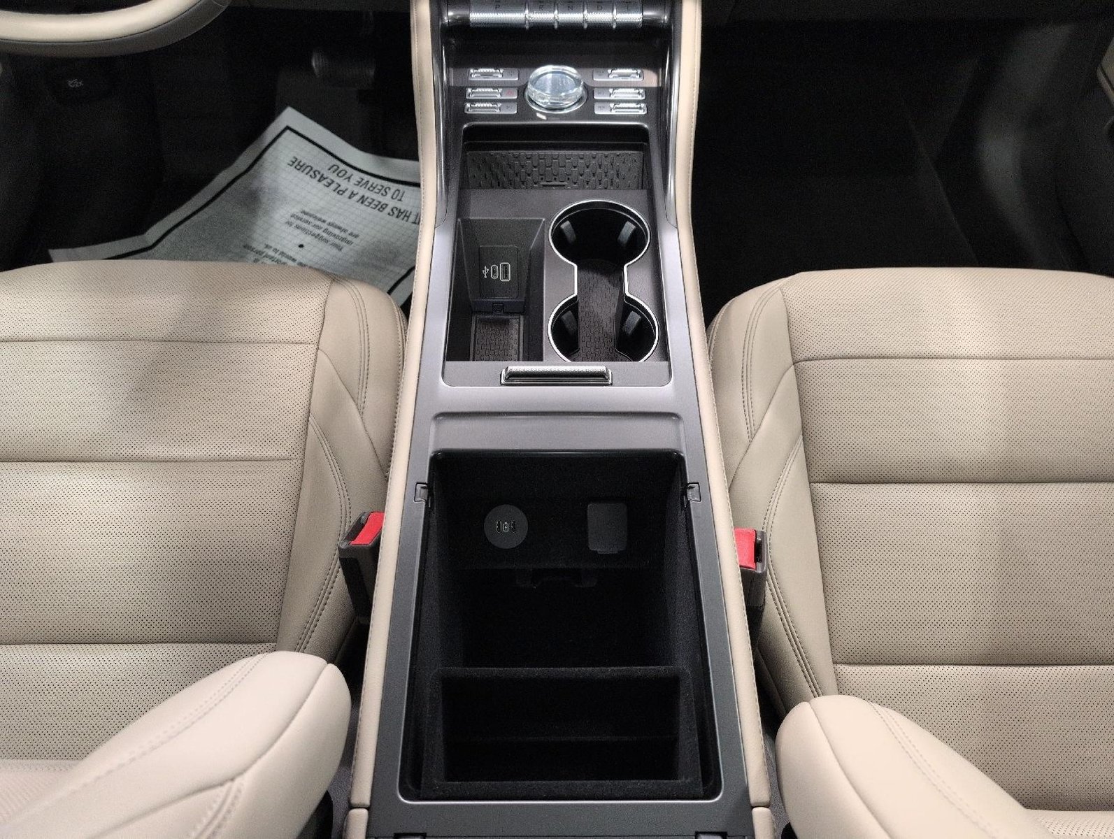 Used 2025 Lincoln Nautilus Premier w/ Equipment Group 102A AWD/4WD image 17