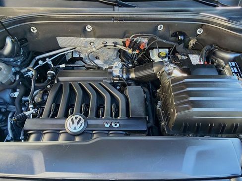Used 2019 Volkswagen Atlas SEL image 36