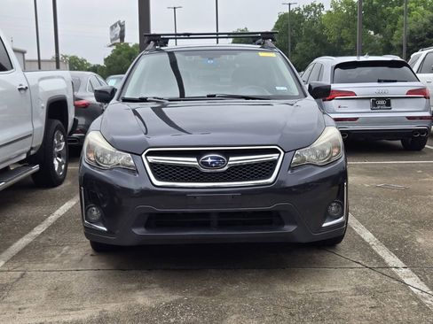 Used 2016 Subaru Crosstrek 2.0i Premium AWD/4WD image 4
