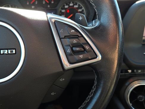 Used 2022 Chevrolet Camaro LT image 26