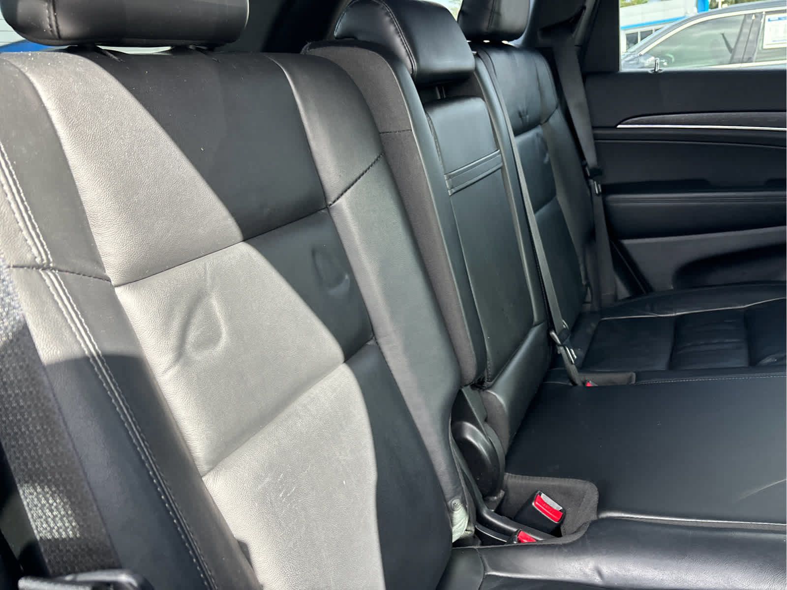 Used 2018 Jeep Grand Cherokee Limited AWD/4WD image 27