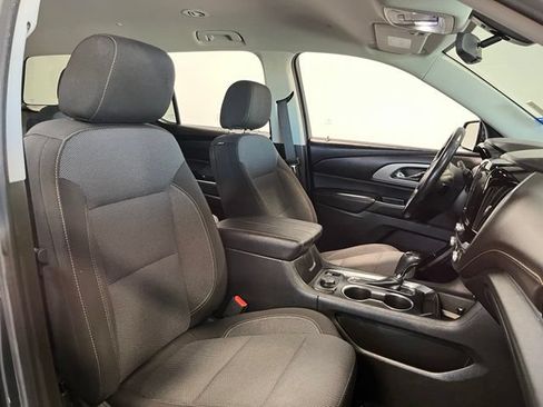 Used 2019 Chevrolet Traverse LT AWD/4WD image 10