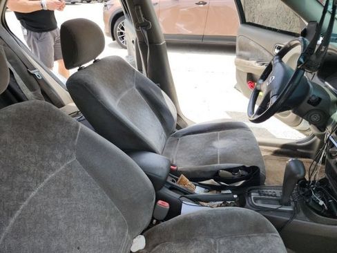 Used 2003 Nissan Sentra GXE FWD image 30