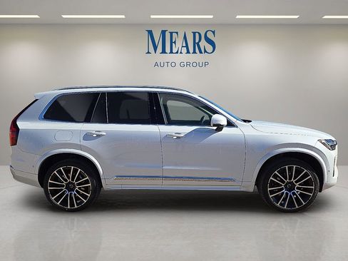 New 2026 Volvo XC90 B6 Plus w/ Protection Package Premier AWD/4WD image 6