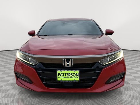 Used 2020 Honda Accord Sport image 2