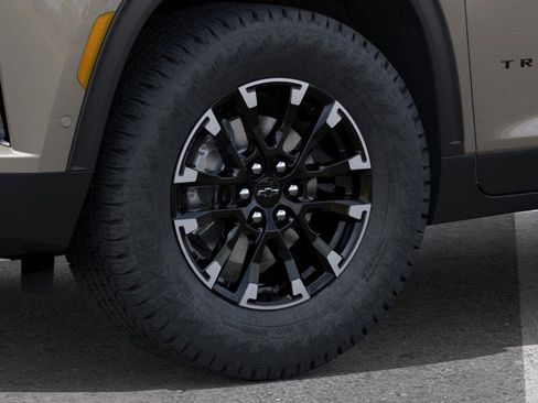 New 2026 Chevrolet Traverse Z71 image 11
