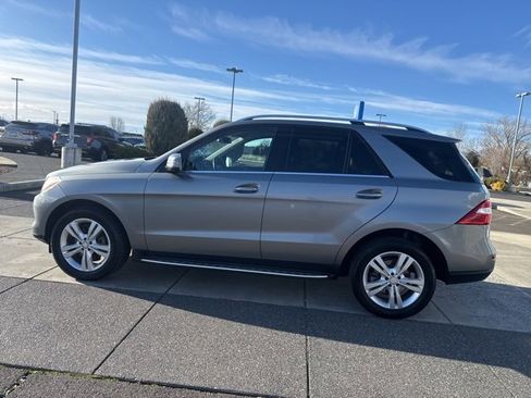 Used 2013 Mercedes-Benz ML 350 BlueTEC 4MATIC image 11