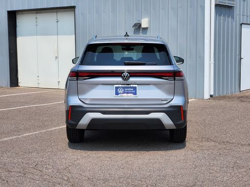 Certified 2025 Volkswagen Tiguan S AWD/4WD image 6