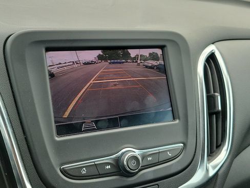 Used 2024 Chevrolet Equinox LT AWD/4WD image 32