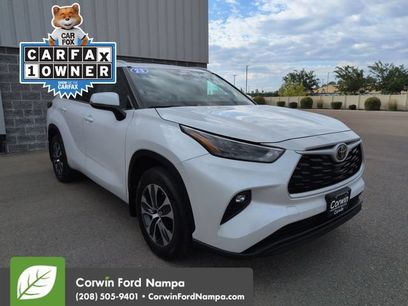 Used 2023 Toyota Highlander XLE