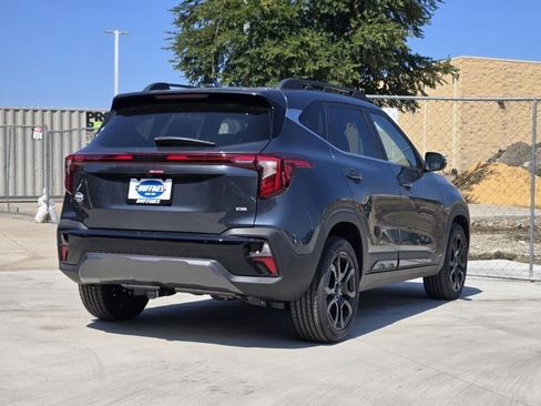 New 2025 Kia Seltos X-Line image 4