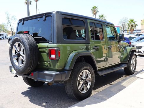 Used 2020 Jeep Wrangler Unlimited Sahara AWD/4WD image 13
