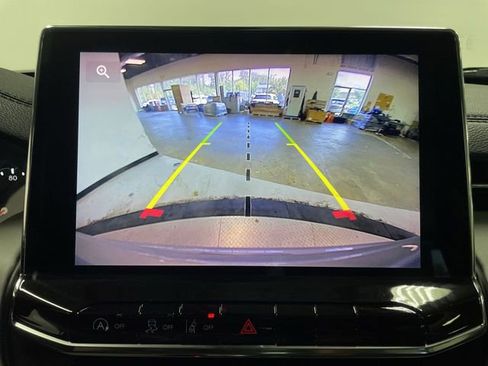 Used 2022 Jeep Compass Limited w/ Sun and Sound Group image 17