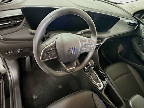 Used 2025 Buick Encore GX Sport Touring FWD image 9