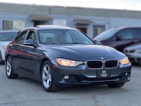Used 2014 BMW 328i Sedan RWD image 3
