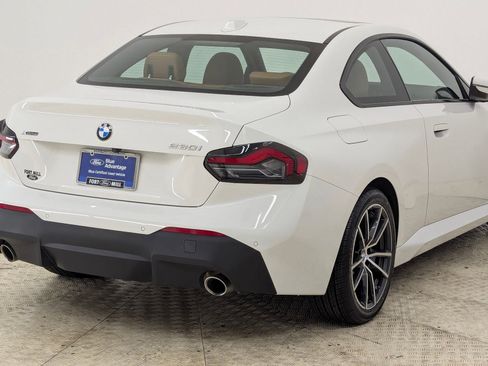 Used 2023 BMW 230i xDrive 230i xDrive image 9