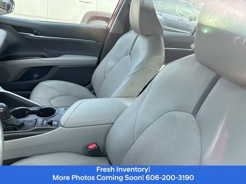 Used 2022 Toyota Camry XSE w/ Carpet Mat Package (TMS) image 12