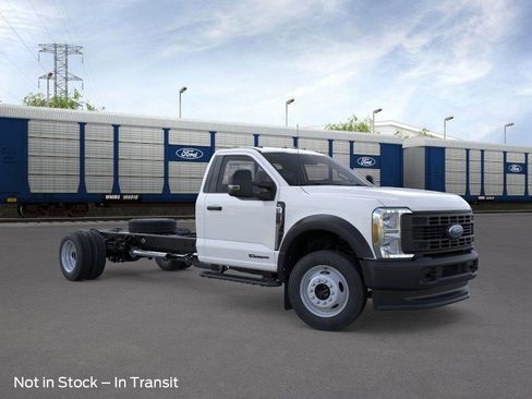 New 2026 Ford F550 4x4 Regular Cab Super Duty image 4