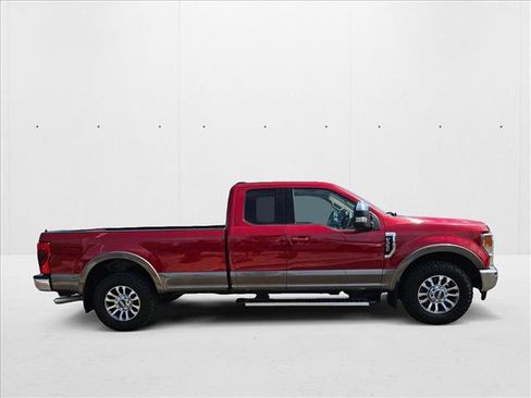 Used 2022 Ford F350 Lariat w/ Lariat Value Package image 4