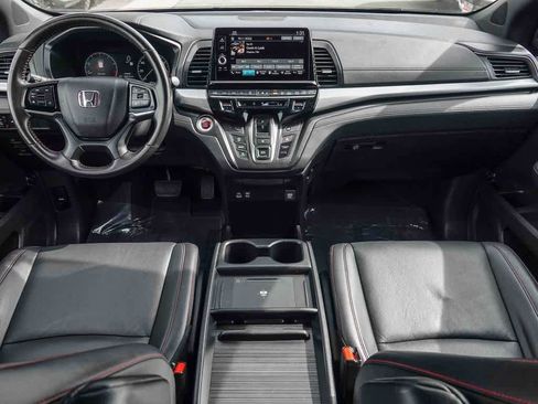 Used 2025 Honda Odyssey Sport-L image 11
