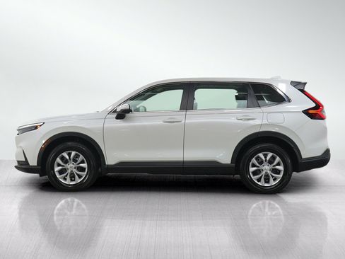 Used 2024 Honda CR-V LX image 2