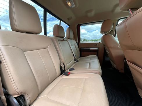 Used 2015 Ford F350 Lariat w/ Lariat Interior Package AWD/4WD image 15