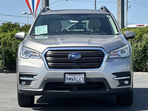 Used 2019 Subaru Ascent Limited AWD/4WD image 9
