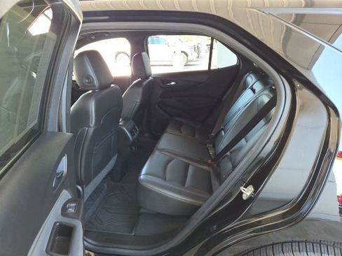 Used 2022 Chevrolet Equinox RS w/ RS Leather Package AWD/4WD image 25