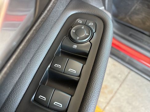 Certified 2022 GMC Terrain SLT w/ LPO, Floor Liner Package image 11