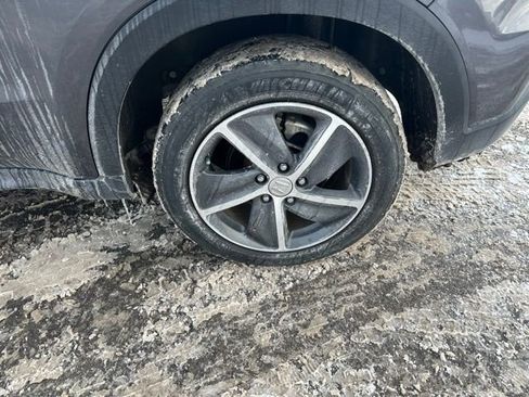 Used 2022 Honda HR-V EX image 11