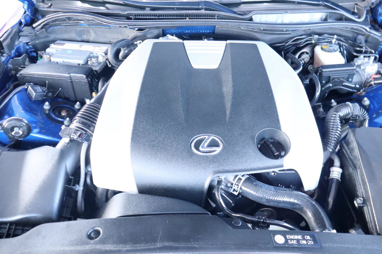 Used 2016 Lexus IS 300 AWD w/ F Sport Package image 41