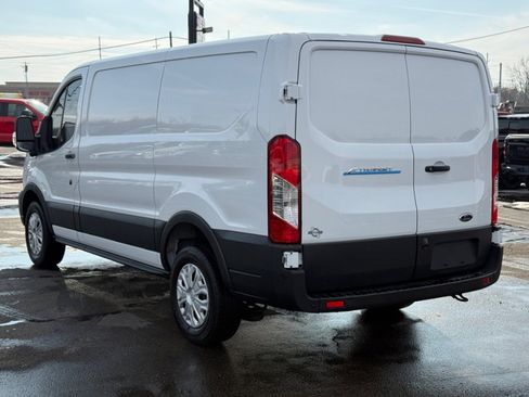 Used 2023 Ford E-Transit Low Roof image 6